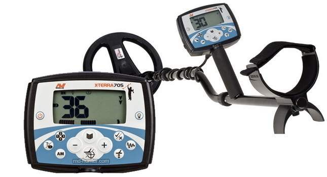 Minelab X-Terra 705 Metal Detector with 9 inch Search Coil with Gloves and  Tool Pouch 