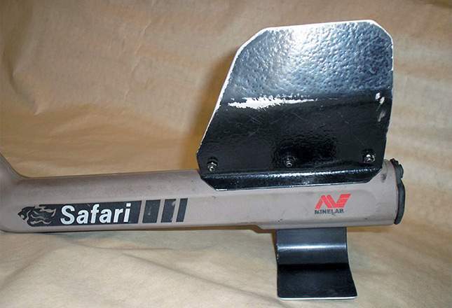 homemade-armrest-for-minelab-safari-06