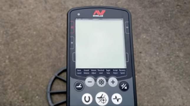 Minelab Equinox 600-800 Protective Screen Cover